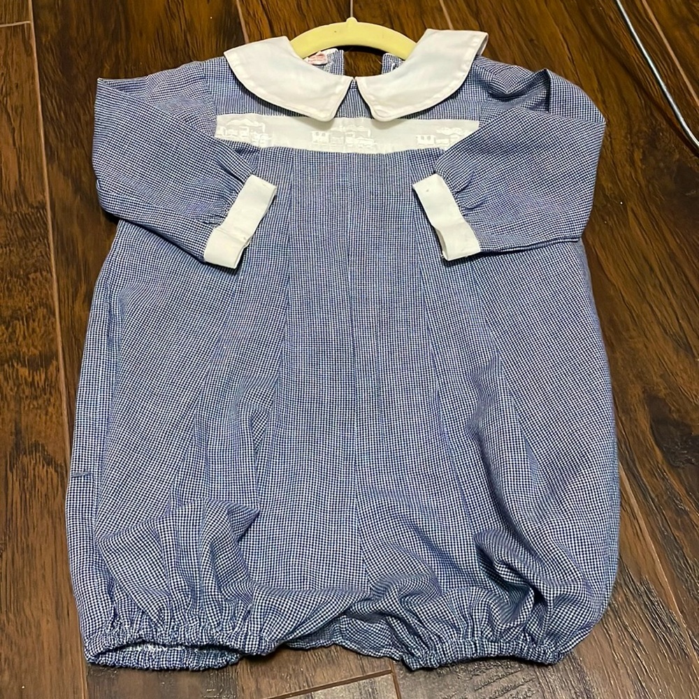 2T boys bubble smocked